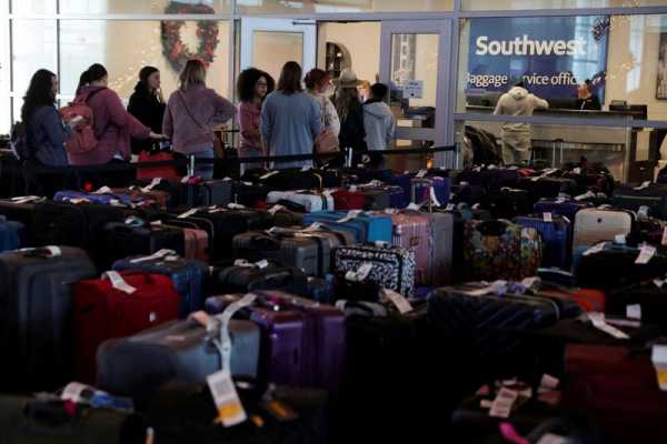 U.S. Southwest flight cancellation probe looks at scheduling practices