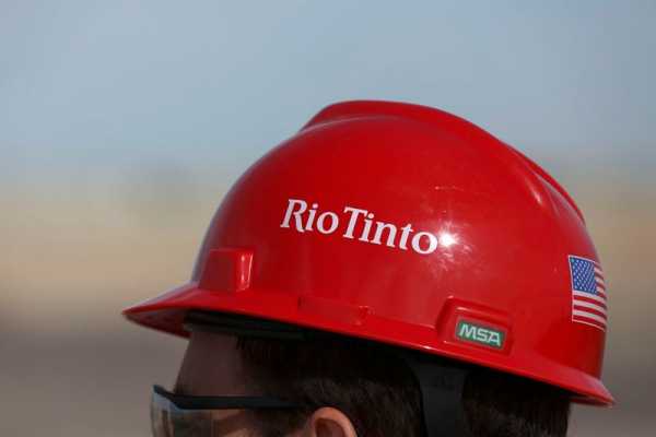 Rio Tinto apologises for loss of tiny radioactive capsule in Australian outback