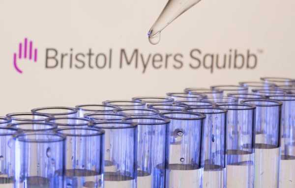 Bristol Myers Q4 earnings sag on lower Revlimid sales