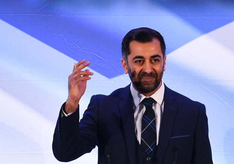 Scottish parliament poised to confirm Yousaf as first minister