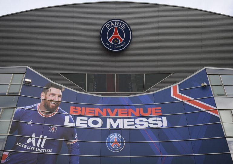 PSG in the race to buy Stade de France