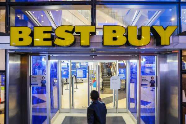 Best Buy signals more pain for electronics retailers with muted profit forecast