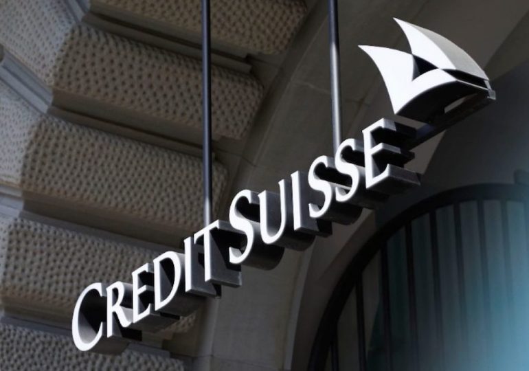 Swiss authorities order cuts to remuneration of Credit Suisse top management