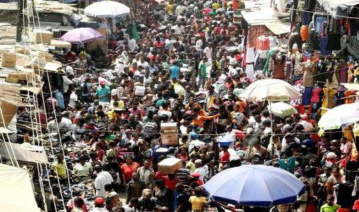 Strike flops in Lagos as workers, banks shun NLC