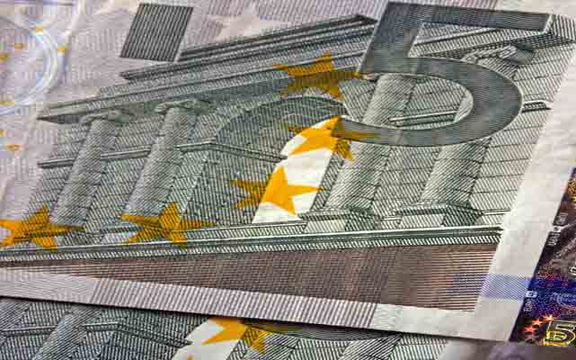 euro-to-dollar-rate-outlook-october-26