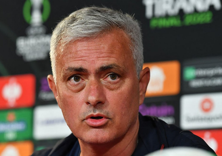 Mourinho has 'no fear' for future despite Roma's struggles