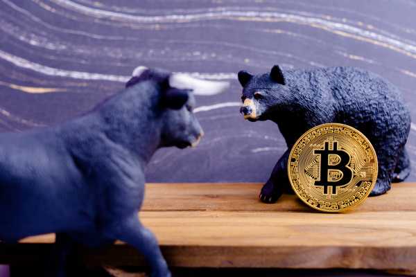 Five Things to Know in Crypto This Week: BTC, Coinbase, and the SEC