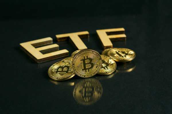 Bitcoin Spot ETFs Approval Nears as SEC Makes Final Tweaks