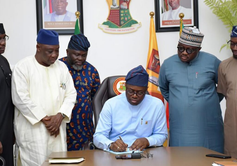 Makinde signs  Oyo electricity regulatory commission bill into law