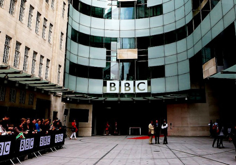 BBC apologises to family at centre of news anchor allegations