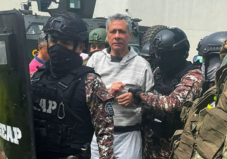 Spain condemns Ecuador raid of Mexico embassy