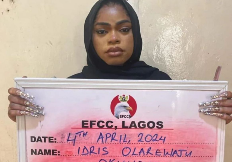 EFCC arrests Bobrisky for currency mutilation, abuse of naira