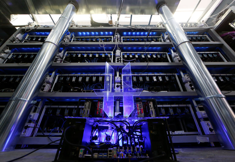 Bitcoin miners shift toward HODLing ahead of April halving - report