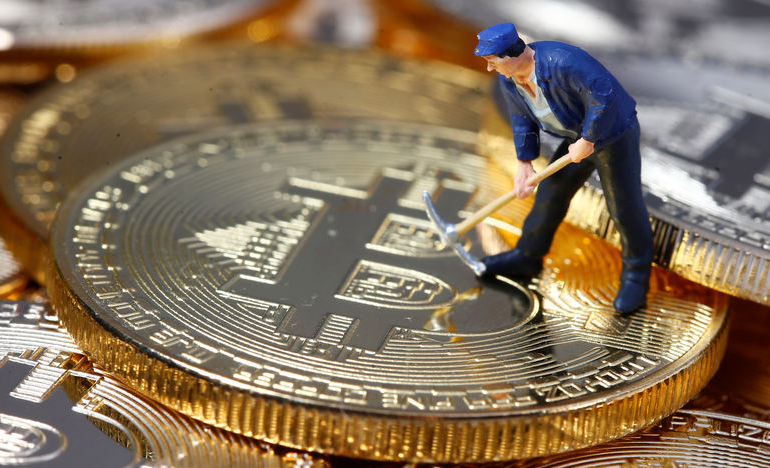 Bitcoin price today: climbs to $68.5k before PCE test, set for positive May