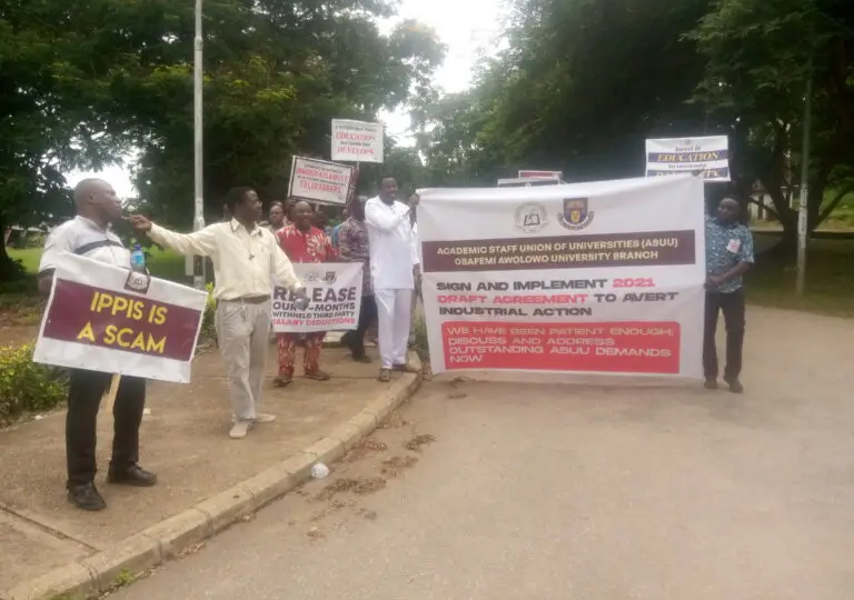 OAU: ASUU protests over non-implementation of 2009 agreement by FG