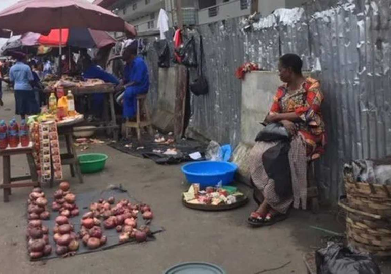 Street trading… a menace of utmost concern to commuters, motorists in Ibadan