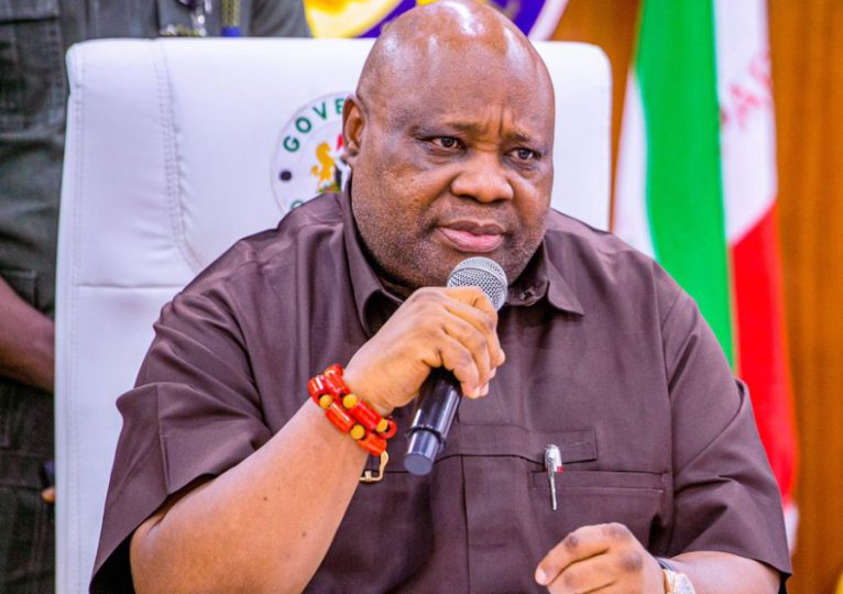 Adeleke warns FG against using loans as debt trap for students