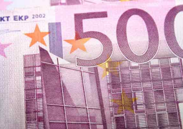 GBP/EUR Exchange Rate Coiled Near 1.1950, Pivotal Week for Pound